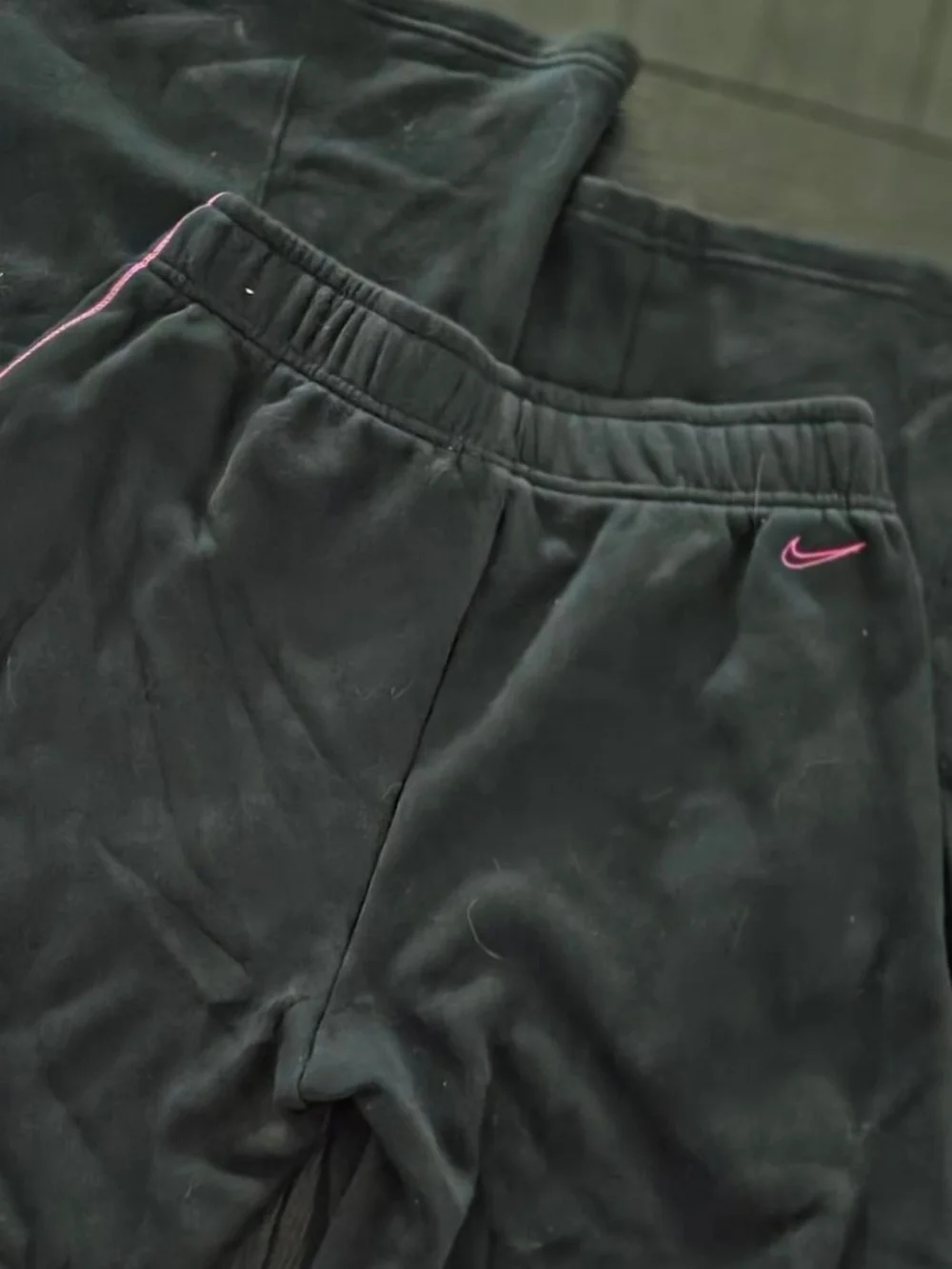 Nike Black Wide-Leg Sweatpants with Pink Logo & Side Trim